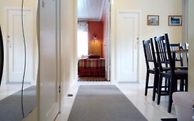 Ullaredsgarden B&B Express